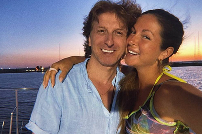 «Обидно и жалко, столько сил и времени потрачено»: отец Нюши намекнул на завершение ее карьеры