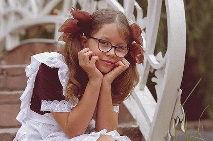 Фартук, косы, кружева: какой была школьная форма в СССР