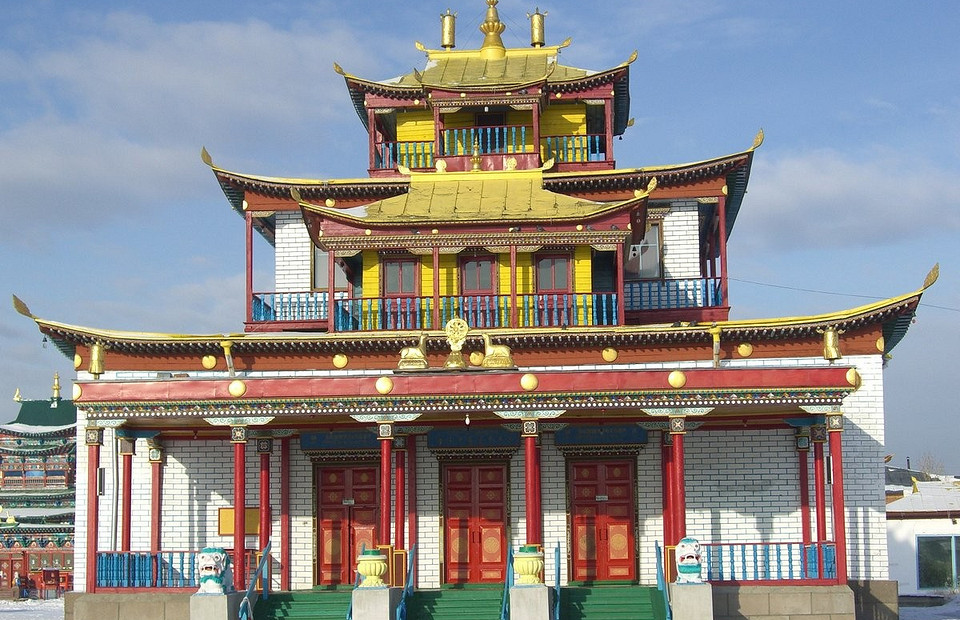 6 лучших мест Бурятии: буддийские дацаны, лежбища нерп, минеральные источники и не только