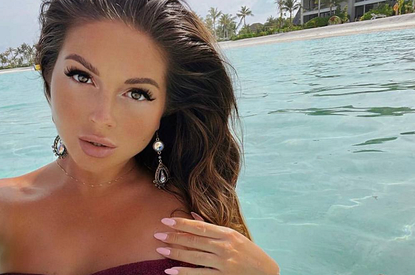 Нюша впервые показала лицо сына (фото)