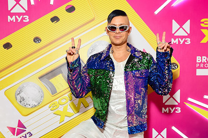 Гулькина рассказала о новом возлюбленном, а Фомину подарили часы: как прошел концерт «Золотые хиты МУЗ-ТВ»