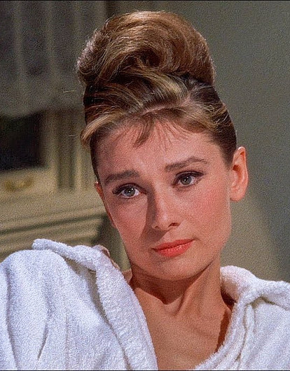 Как хорошо ты знаешь фильм «Завтрак у Тиффани»: пройди тест — проверь себя