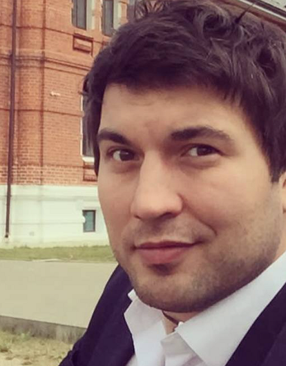 Сын Бари Алибасова, занимающийся вебкам-бизнесом, задолжал банку 8 миллионов рублей