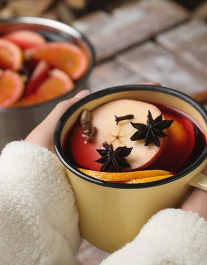 От чая до глинтвейна: 5 напитков, которые можно взять с собой в термосе