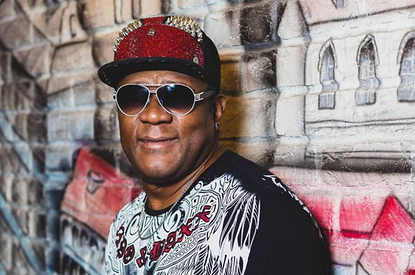 «Названивает в пьяном бреду»: любовница Пьера Нарцисса преследует его дочь