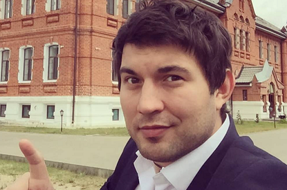 Сын Бари Алибасова, занимающийся вебкам-бизнесом, задолжал банку 8 миллионов рублей