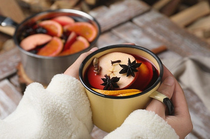 От чая до глинтвейна: 5 напитков, которые можно взять с собой в термосе