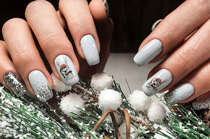 Nail-эксперт о том, с каким маникюром встречать год Черного Водяного Кролика