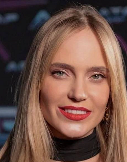 В Сети раскритиковали откровенные фото Глюкозы