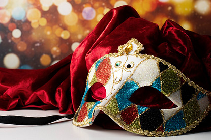 Кто такие ряженые и какую маску надеть для счастья: тайный смысл веселой традиции