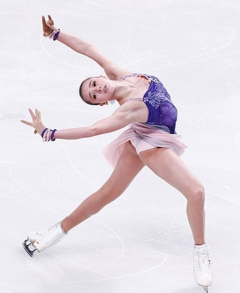 Камилу Валиеву могут дисквалифицировать на 4 года и забрать ее золотую медаль