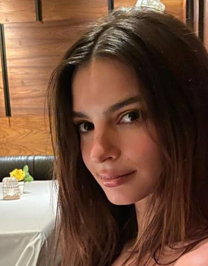 Эмили Ратаковски закрутила роман с экс-возлюбленным Ким Кардашьян