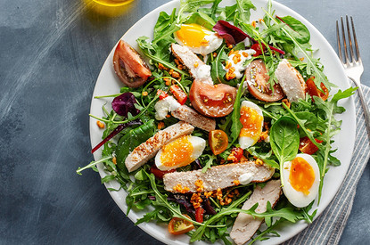 Вкусные и простые ПП-салаты: 9 небанальных рецептов