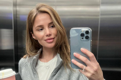 Алекса намекнула на вторую беременность