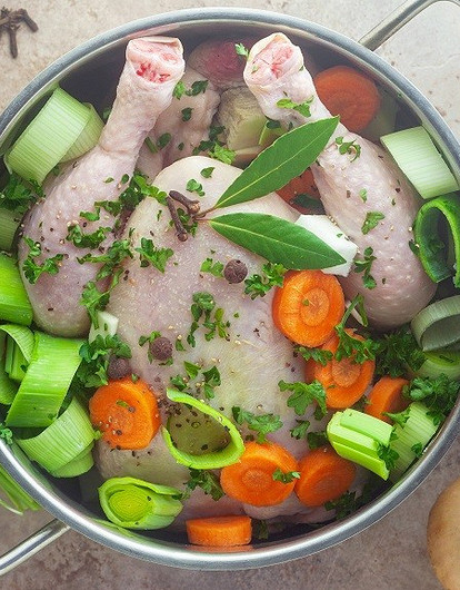 Как сварить куриный бульон — ароматный, легкий и полезный