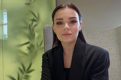 Аделина Сотникова впервые показала фигуру после родов