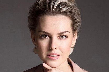 Лянке Грыу — 35: 13 интересных фактов о звезде сериала «Тест на беременность»