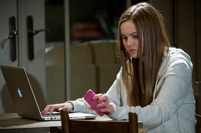 От флейминга до фрейпинга: как уберечь ребенка от разных видов травли