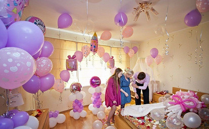 14 идей, как украсить комнату на день рождения своими руками | internat-mednogorsk.ru