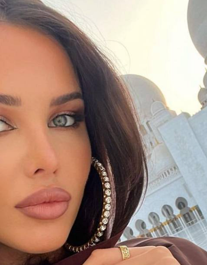 «Убрала эти огромные губы»: Анастасия Решетова показала свое преображение