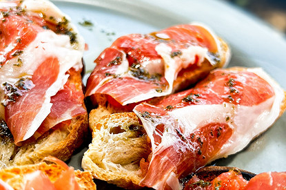 Испанские страсти: 5 мифов о хамоне, которые давно пора развеять