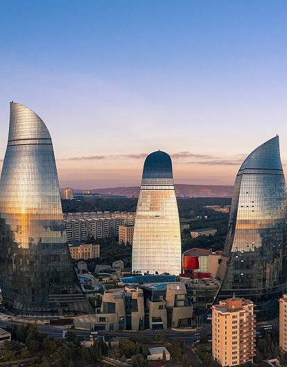 Торговля, чаевые, поцелуи: что не стоит делать в Азербайджане, чтобы не оказаться в неловкой ситуации