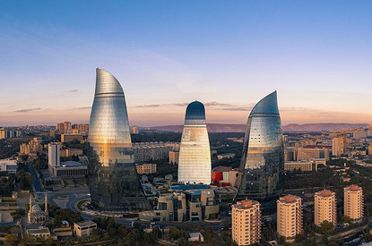 Торговля, чаевые, поцелуи: что не стоит делать в Азербайджане, чтобы не оказаться в неловкой ситуации