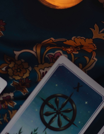 Гороскоп Таро на декабрь 2022: что приготовил твоему знаку зодиака личный аркан