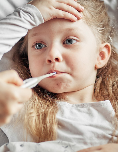 Как сбить температуру у ребенка и когда это требуется