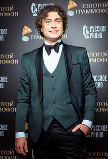 Дмитрий Оленин