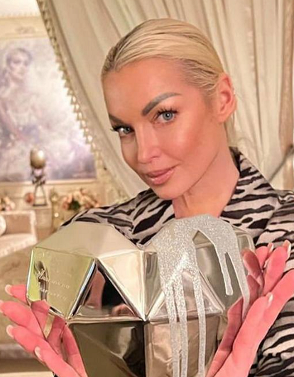 «Любимый человек»: Анастасия Волочкова сообщила о своей скорой свадьбе