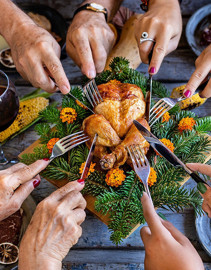 Самое опасное сочетание продуктов на новогоднем столе (и к чему оно может привести)