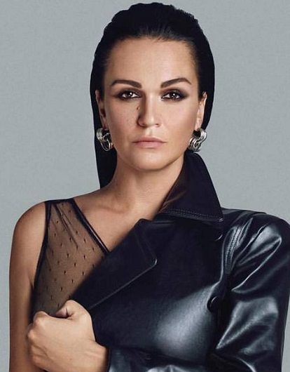 Певица Слава рассталась с отцом своей дочери после 20 лет отношений