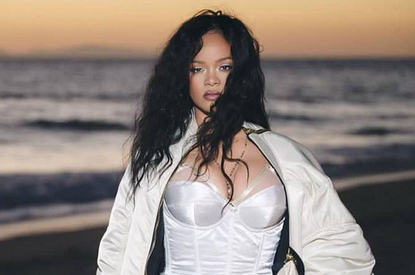 Копия мамы: Рианна впервые показала своего сына