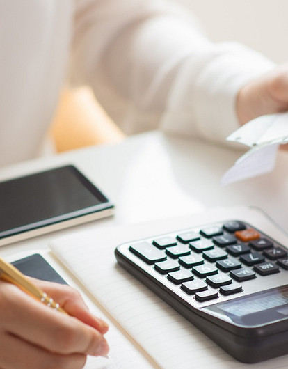 Как платить налог самозанятому: 10 подсказок от юриста