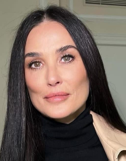 Деми Мур и Брюс Уиллис впервые станут бабушкой и дедушкой