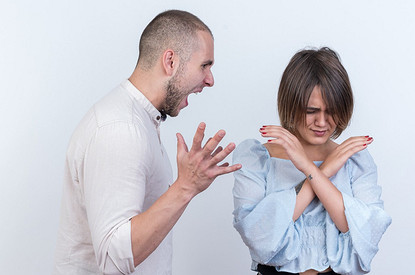 Что делать, если муж бьет: пошаговая инструкция