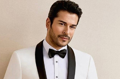 Бурак Озчивит: долгий путь к успеху, знакомство с женой и слухи об изменах