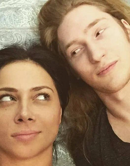 Певец Александр Иванов рассказал об отношениях с Настасьей Самбурской