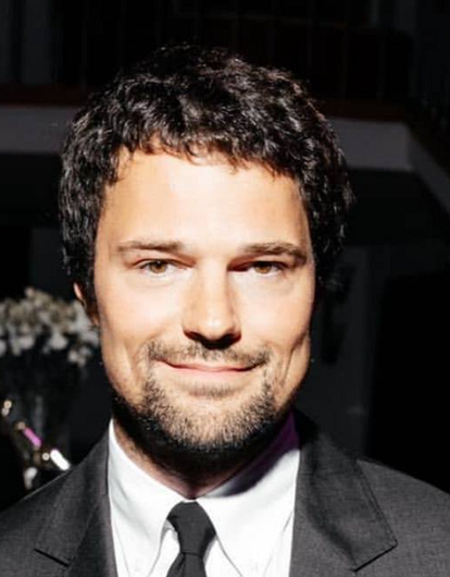 Данила Козловский отсудил 682 млн рублей за сериал «Карамора»