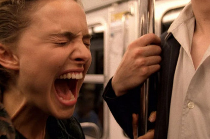 Нервный срыв: симптомы и последствия для женщин