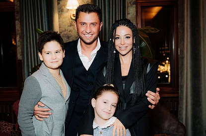 «Относятся с уважением»: Прилучный рассказал, как его дети приняли Зепюр Брутян