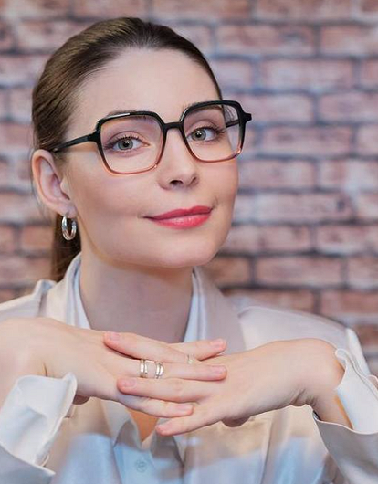 «Потеряла стопроцентное зрение»: дочь Алены Яковлевой о последствиях страшного ДТП