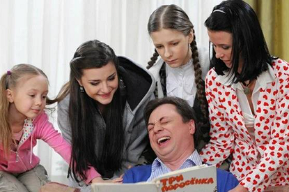 Спустя 10 лет: Лиза Арзамасова анонсировала продолжение сериала «Папины дочки»