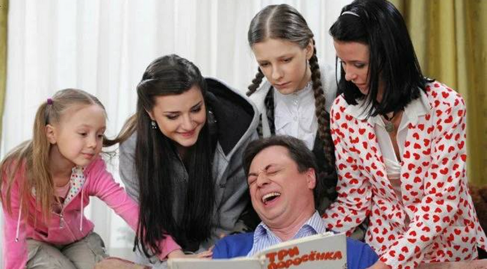 Спустя 10 лет: Лиза Арзамасова анонсировала продолжение сериала «Папины дочки»