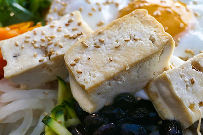 Без мяса: полезнее ли растительные белки, чем животные