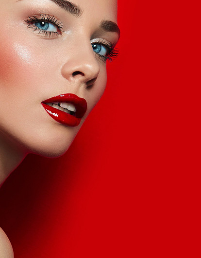 Сухие или кремовые? Кому какие румяна выбрать и как их наносить