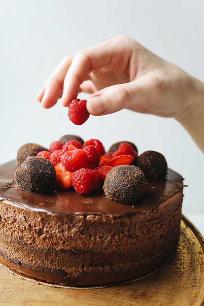 Украшения тортов шоколадом в домашних условиях :: натяжныепотолкибрянск.рф