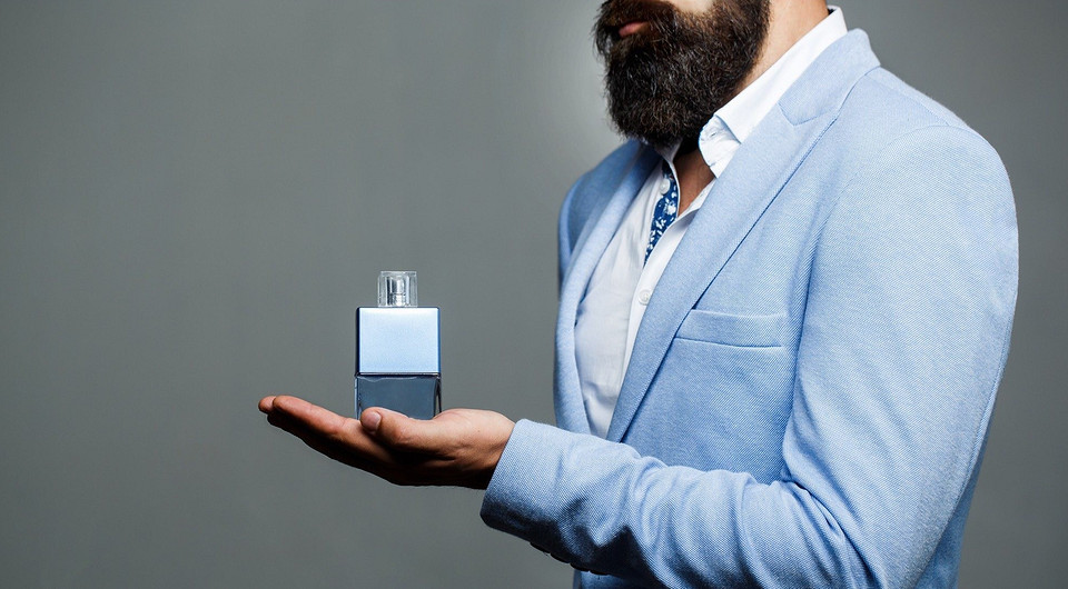 Тайное оружие: как выбрать парфюмерный подарок на 23 февраля