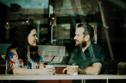Все с тобой понятно: какие особенности общения выдают твой знак зодиака